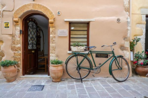 Calle Veneziana, Chania